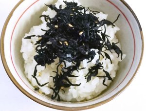 画像8: 【送料無料・ポスト投函】ひじきふりかけ50g5袋 おにぎり・お弁当・ご飯に 国産ひじき使用、酸化防止剤・香料 無添加 ソフトタイプ ゴマ入り