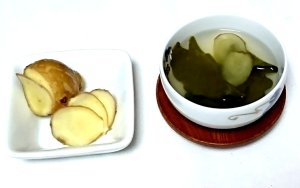 画像4: めかぶ茶６０ｇ   めかぶ茶を独自のブレンドで飲みやすく味付け。お湯を注ぐだけで簡単に食物繊維・フコイダンを含む健康茶