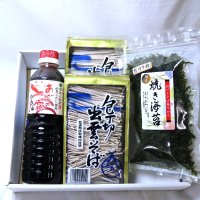 出雲そばセット（乾そば・包丁切り、 国産焼き海苔、あごの露）