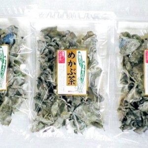 画像: 【ポスト投函】めかぶ茶６０ｇ ３袋 約６０杯  簡単 お湯を注げば出来上がり！ 玉子スープめかぶ 乾燥 スープ 熱中症対策 食物繊維・フコイダンを含む健康茶